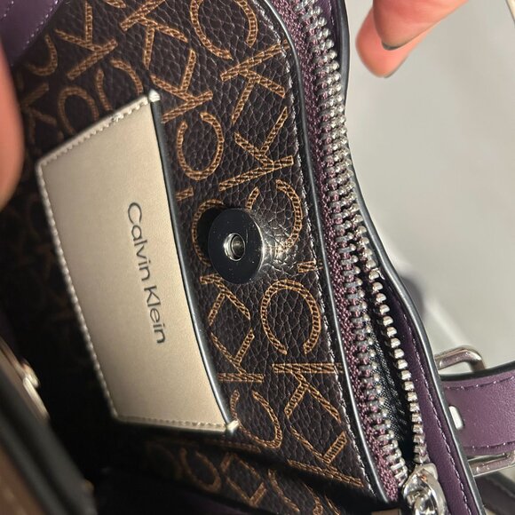 Calvin Klein Women’s Lowen Triple Compartment Crossbody – Beige & Purple - Picture 3 of 5